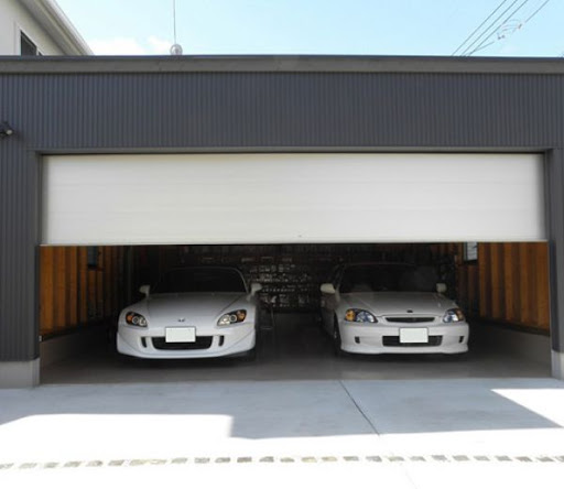 Cửa cuốn tấm liền garage ô tô