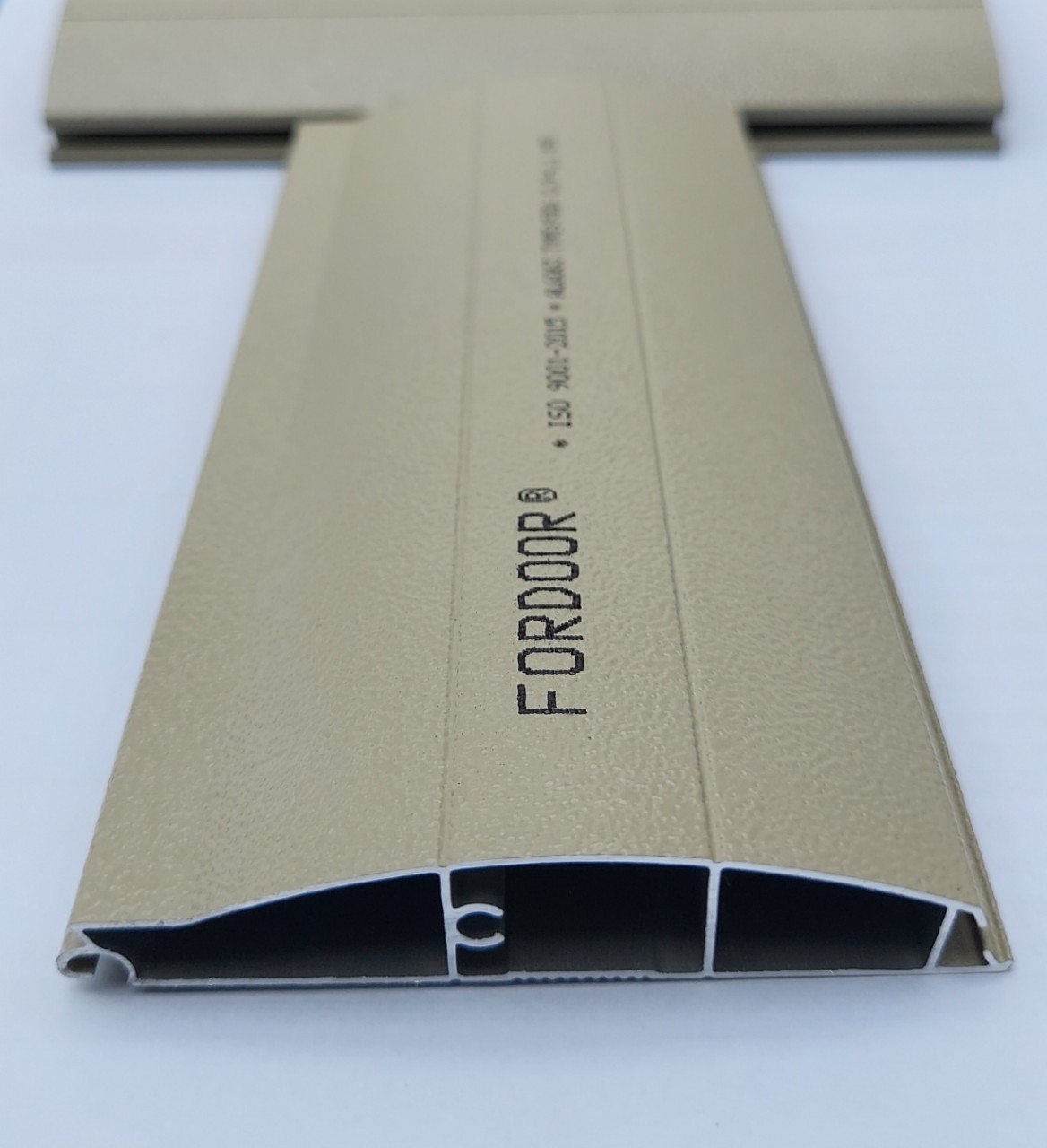 CỬA CUỐN FORDOOR NAN NHÔM KÉO TAY F80